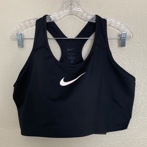 Nike Plus Size (Sustainable Material) Medium Non-Padded Support Bra 3X